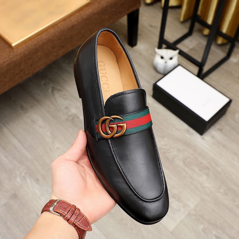 Gucci Leather Shoes